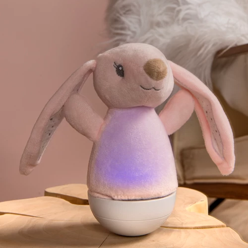 Lucide DOLLY - Tafellamp Kinderkamer - Batterijen - LED - 1x3W 2700K - Met muziekfunctie - Roze - sfeer 1